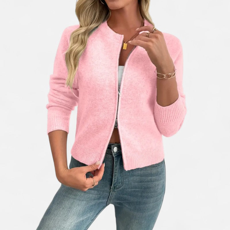 Élan Urbain™ | Cardigan élégant en fausse fourrure pour femme