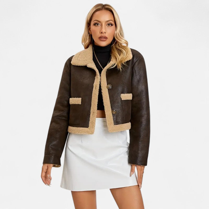 Élan Urbain™ | Veste courte en fausse fourrure pour femme