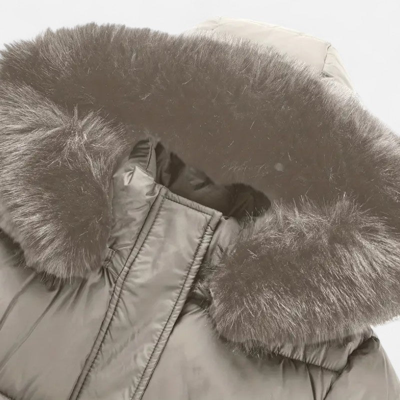 Élan Urbain™ | Manteau d'hiver mi-long pour femme avec capuche en fausse fourrure