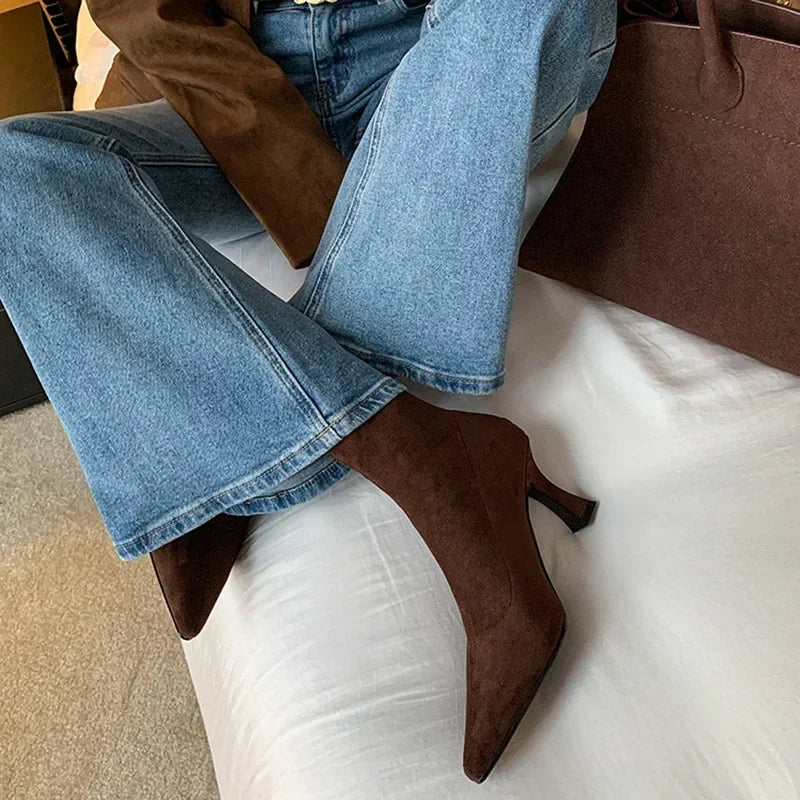 Élan Urbain™ | Bottes en daim élégantes