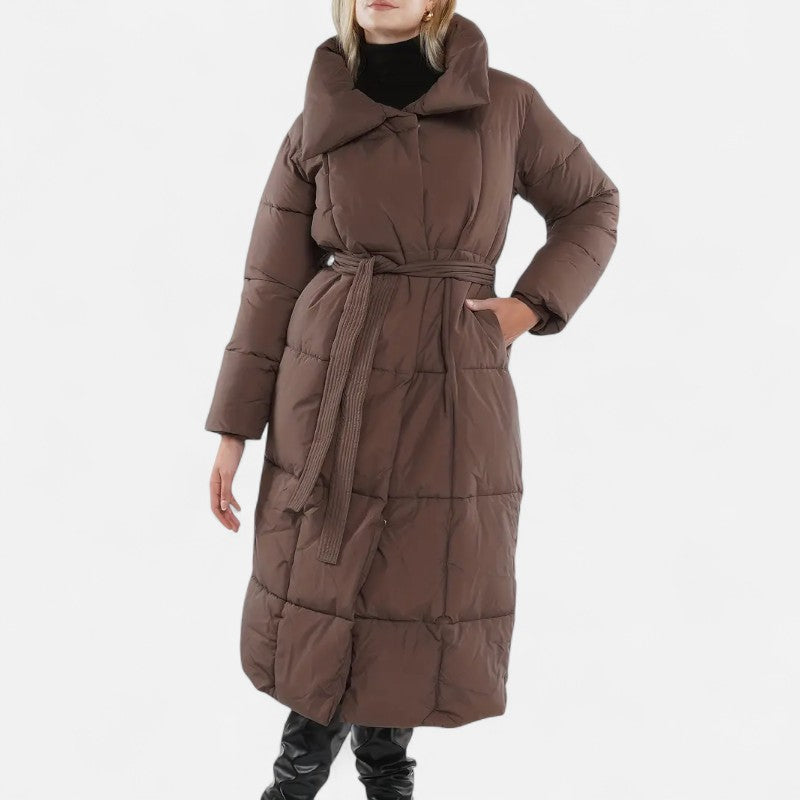 Élan Urbain™ | Doudoune longue ceinturée avec col large pour femme
