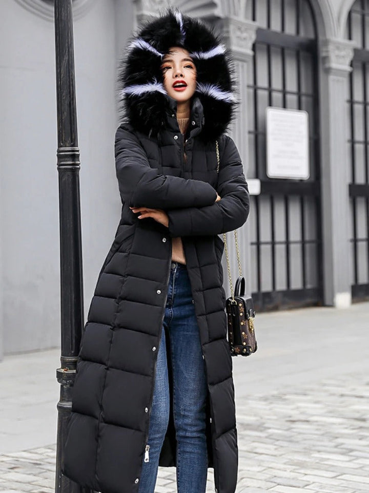Long winter coat for women with hood and insulation