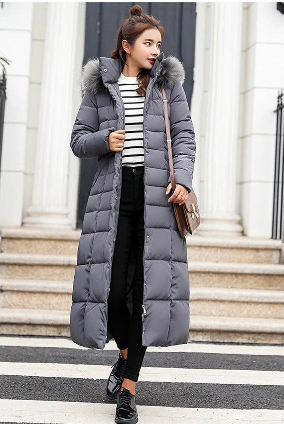 Long winter coat for women with hood and insulation