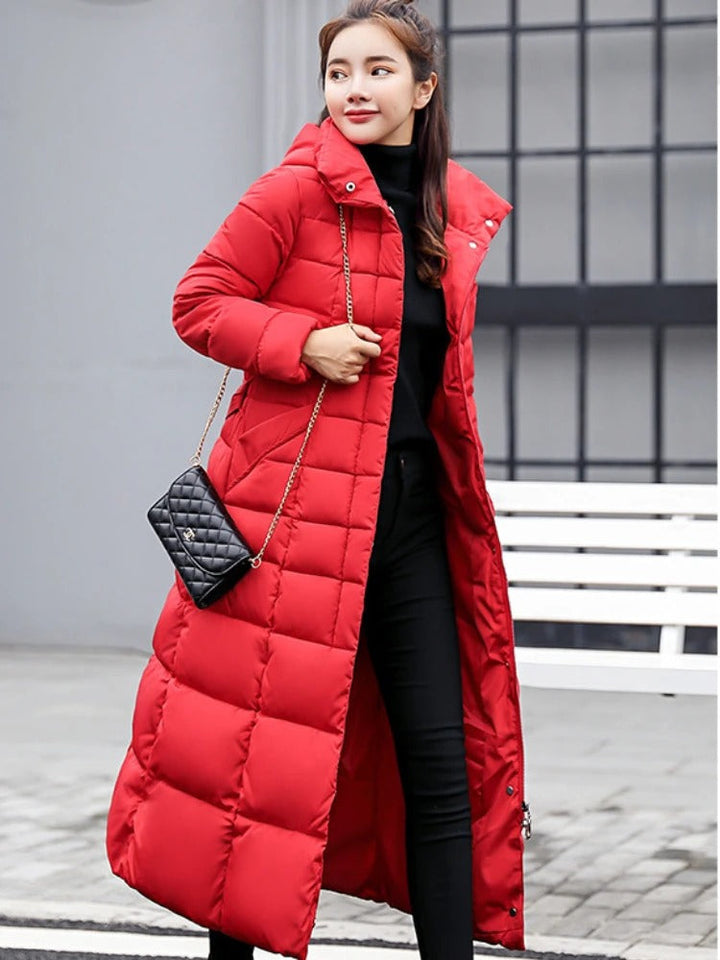 Long winter coat for women with hood and insulation