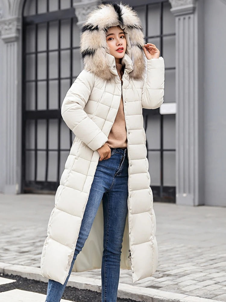 Long winter coat for women with hood and insulation