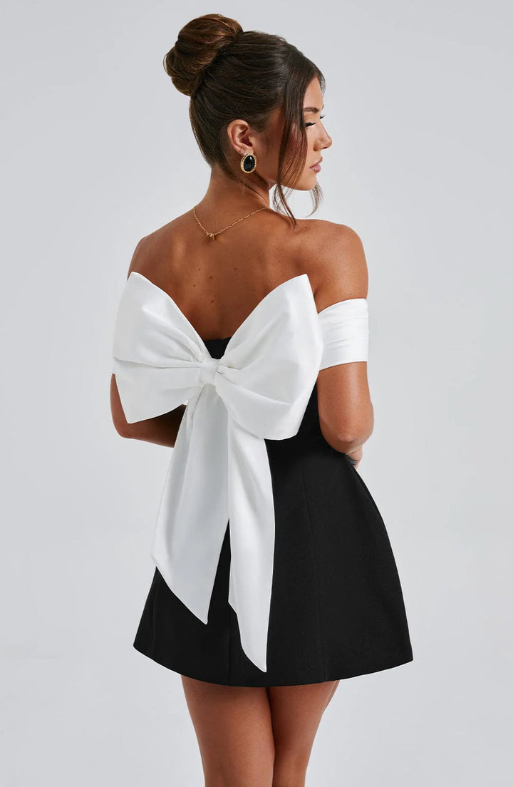 Noir Bloom Evening Party Mini Dress