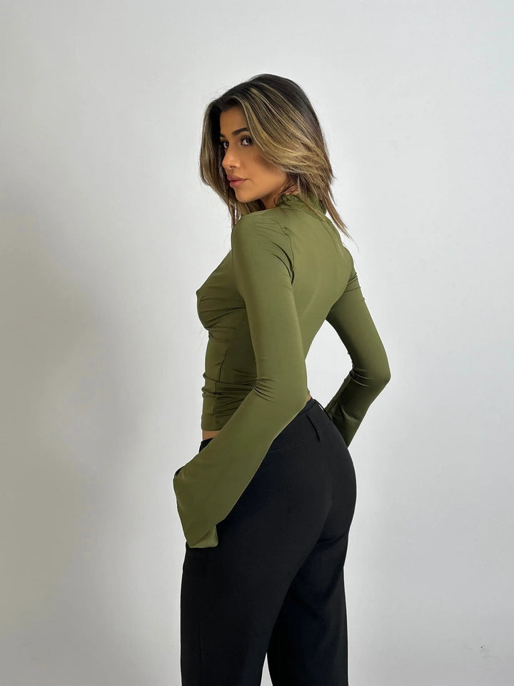 Women's Feminine Long-sleeved top with lace