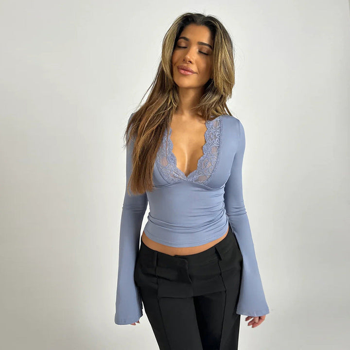Women's Feminine Long-sleeved top with lace