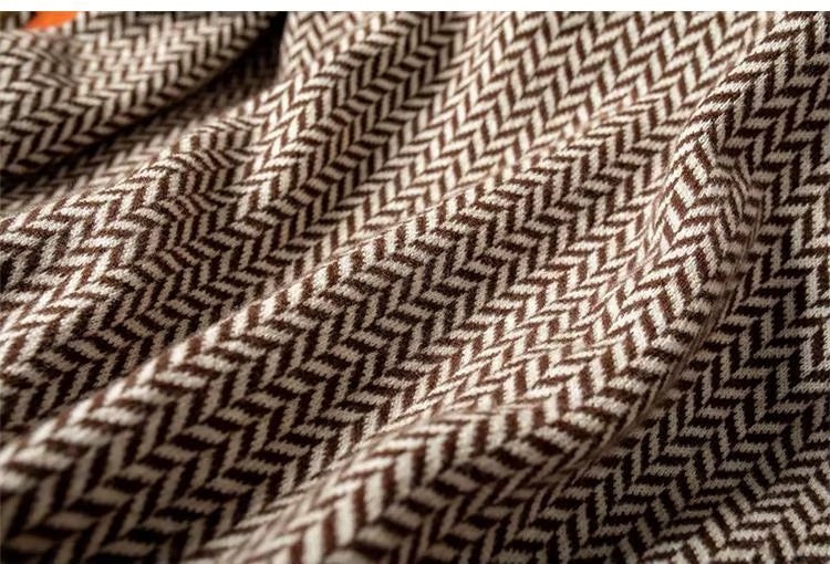 Élan Urbain™ | Col Roulé Luxe en Herringbone