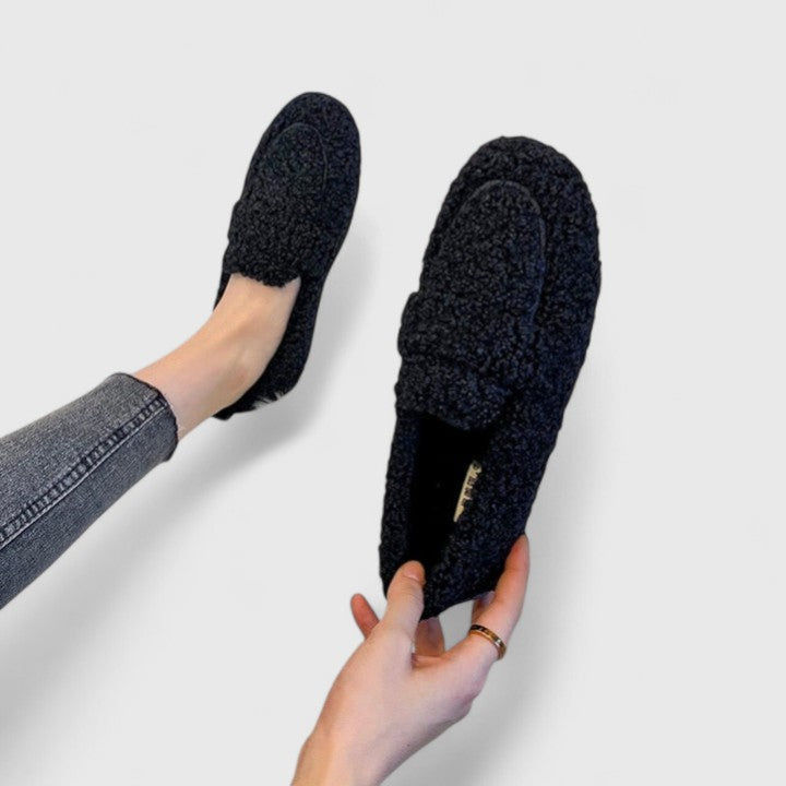 Élan Urbain™ | Chaussons chauds au design élégant