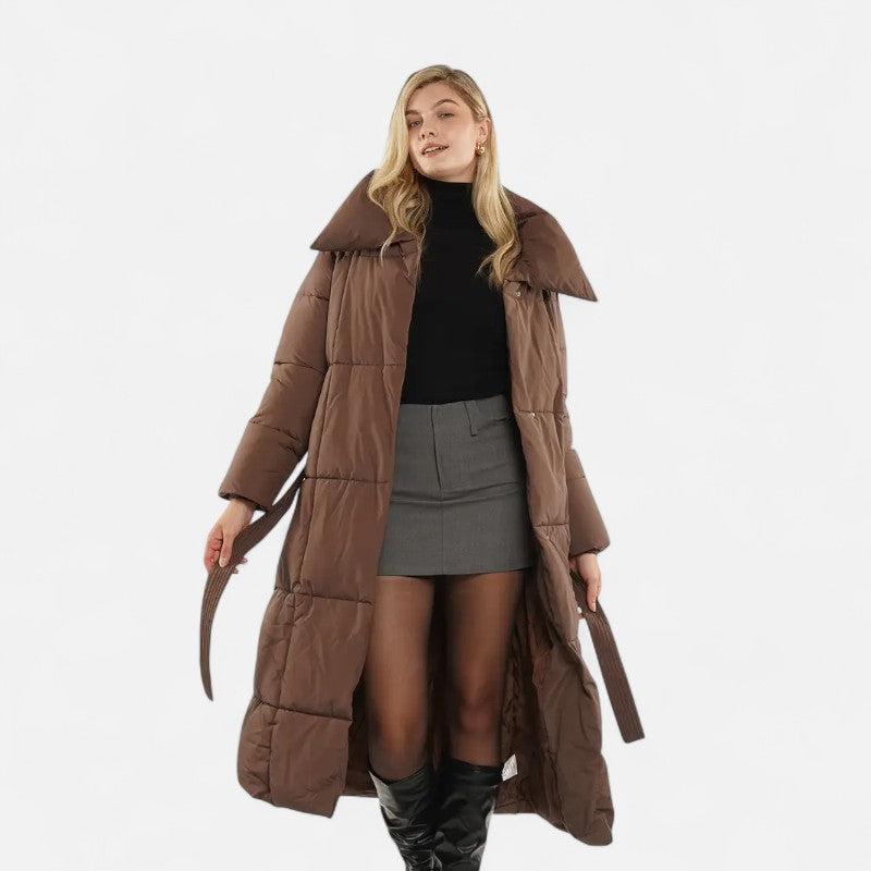 Élan Urbain™ | Doudoune longue ceinturée avec col large pour femme