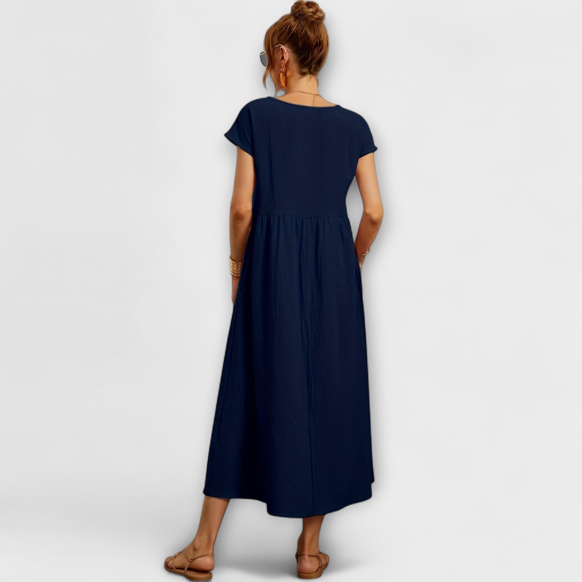 Élan Urbain™ | Robe Élégante à Encolure Ronde sans Manches pour Femmes